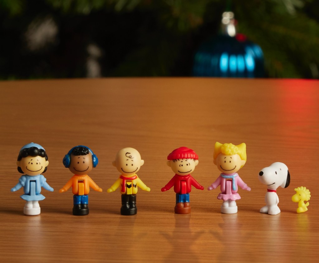 Polly Pocket y Peanuts se unen para celebrar la magia navideña en&nbsp;miniatura